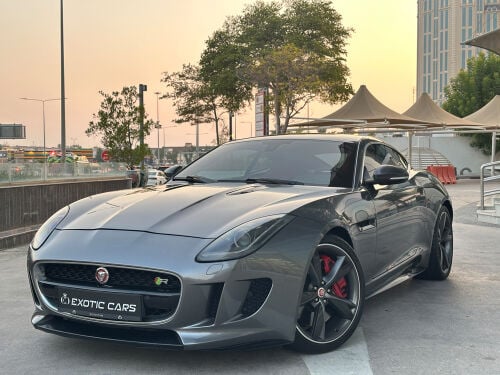 Jaguar F -Type R 2016