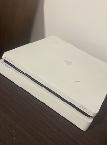 PS4 Slim White 500GB | Negotiable!