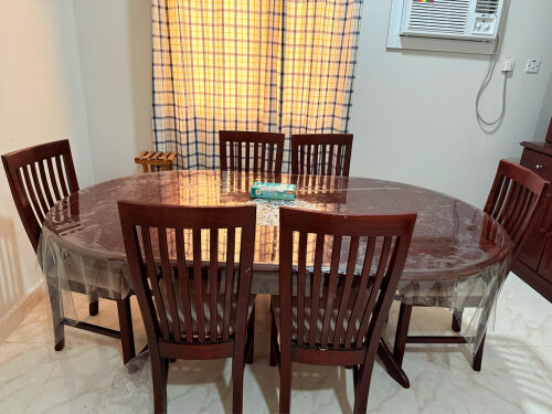 Dining table with 6 chairs