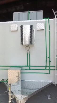 حمام طير غرفه ثابت حصل للبيع