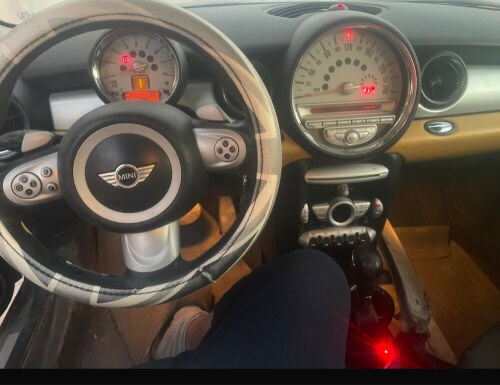 Mini    