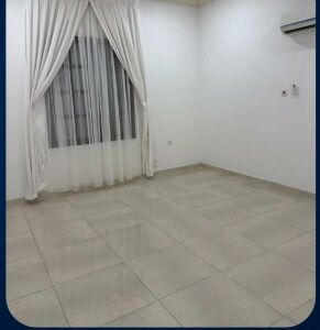 Room Available in AL Keesa