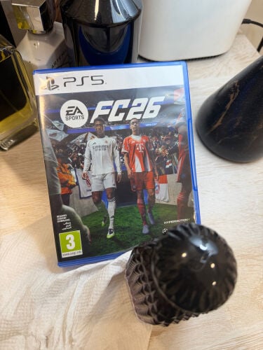 FC26 disc game ps5 like new