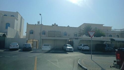 للبيع فيلاشبه متلاصقة في الخريطية
