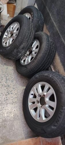 بنشري إصلاح وتبديل الاطارات