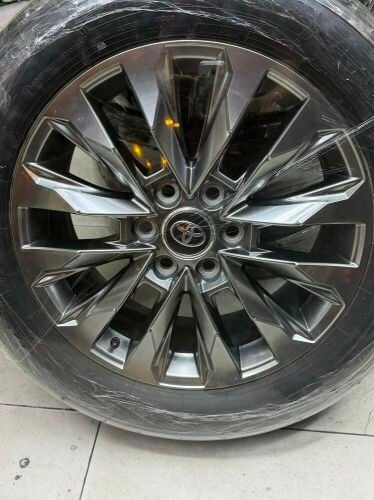 VXR 2022 Model Rim Old , Tyer old,