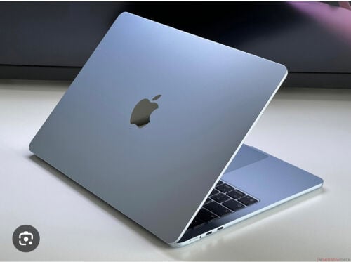 MacBook Air 13-inch (M5) – 16GB RAM