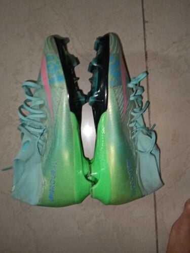 football shoes with good quality