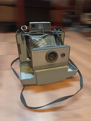 old vintage poloroid