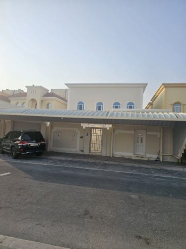 للبيع فيلا في الخريطيات 