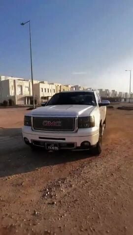 GMC Sierra Denali 2012