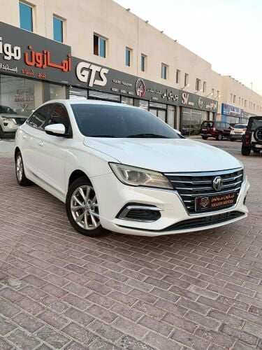 MG 5 Automatic Sedan