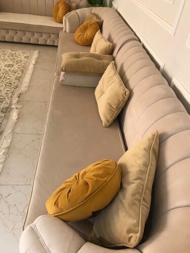 4 sofas