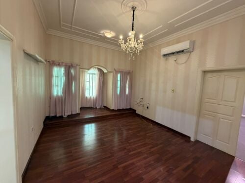 For rent excellent villa Al Duhail