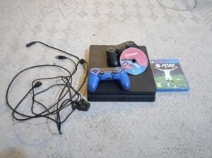 Used playstation 4 slim