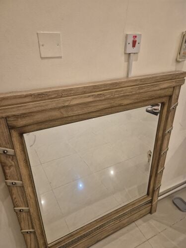 mirror