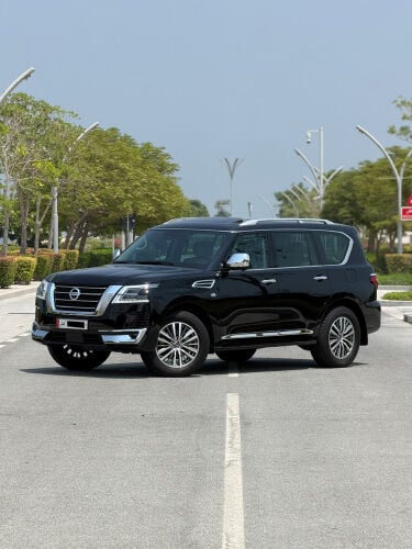 Nissan patrol platinum model 2021 