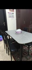 طاولة طعام مع 4 كراس خيار ممتا