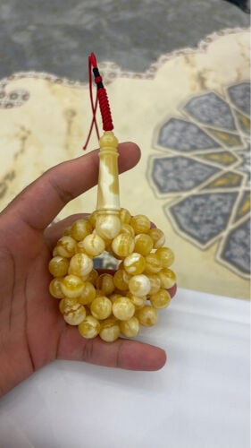 مبرقع بتشخط 