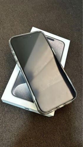 iPhone 15 pro max 512 GB