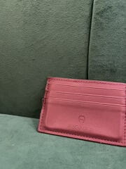 محفظه انجير الاصليه