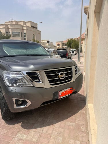 Nissan Patrol SE