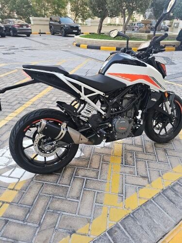 KTM Duke 390