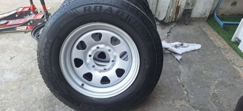 215/70R16
