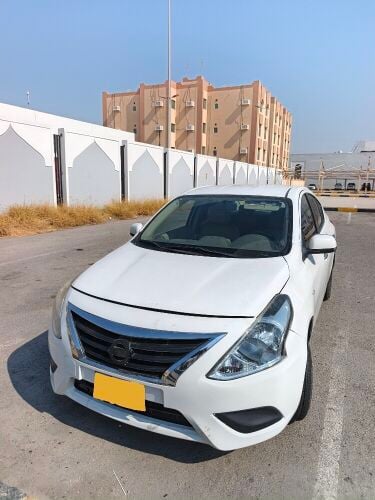 Nissan Sunny
