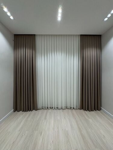 Custom made curtains and blinds wit