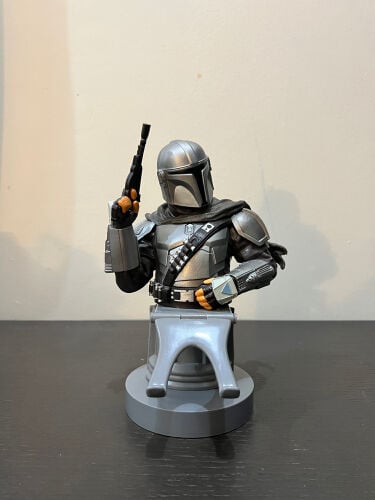 The Mandalorian Controller & Phone 