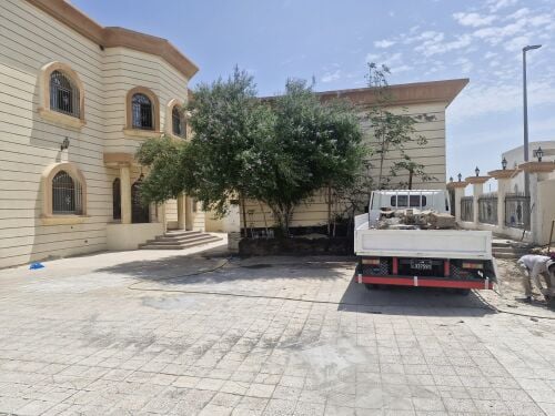 للبيع فيلا معيذر الجنوبي