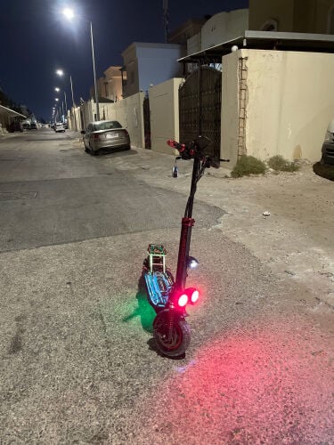 للبيع اسكوتر كهربائي