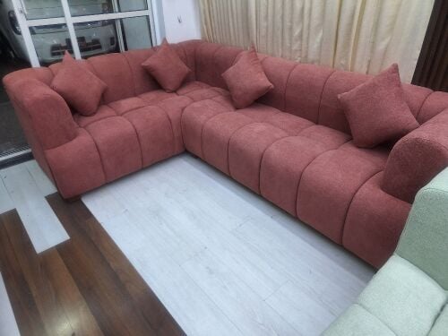 Brand New Lship dalivary free