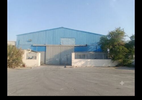كراج لايجار في الصناعيه