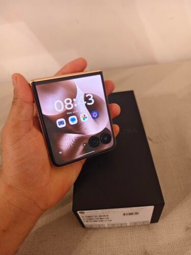 Motorola razr 60 ultra 512gb