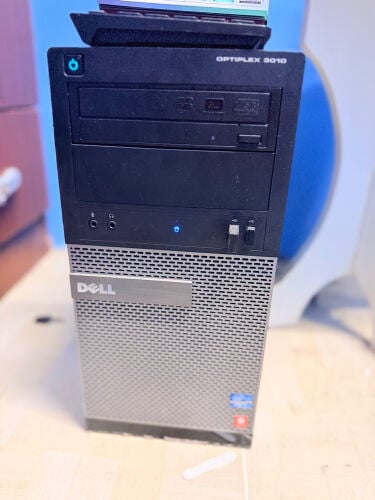 Complete Desktop Computer Set