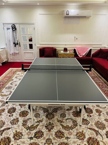 Tennis table