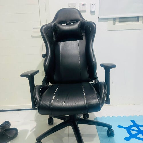 gaming chair