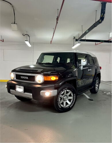 FJ Cruiser 2016 - Low milage