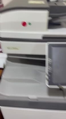 للبيع طابع مع كمبيوتر