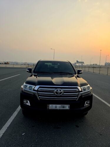 LAND CRUISER GXR 2019