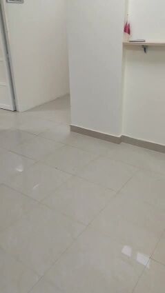 للايجار مكتب الريان القديم ممتاز 