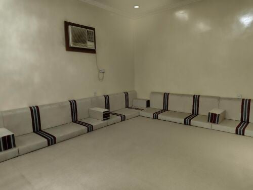 SOFA & CURTAIN MAKING