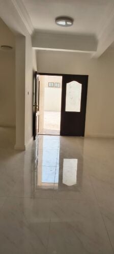 للبيع فيلا معيذر خلف وذنان مول