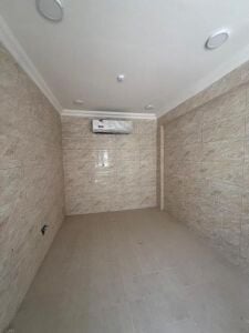 للإيجار مخزن بمنطقه بركه العوامر