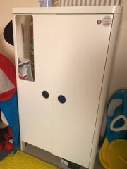 kids wardrobe