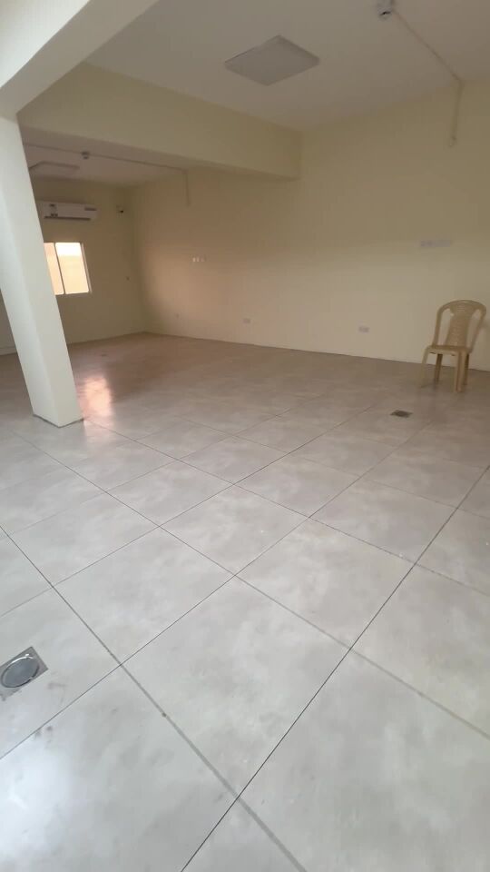90 rooms for rent with A/C