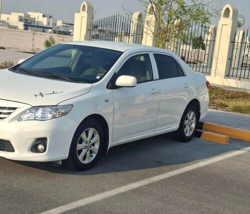 Toyota Corolla 2013 (1.8) Mid optio