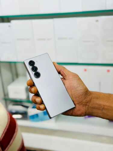 Samsung Galaxy Z Fold 6 